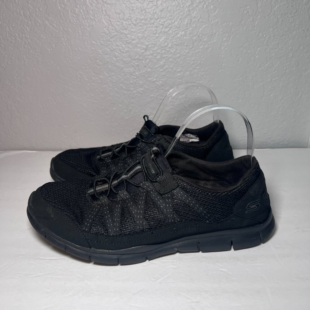 Skechers Gratis Strolling Black Slip On Sneakers - Picture 7 of 11